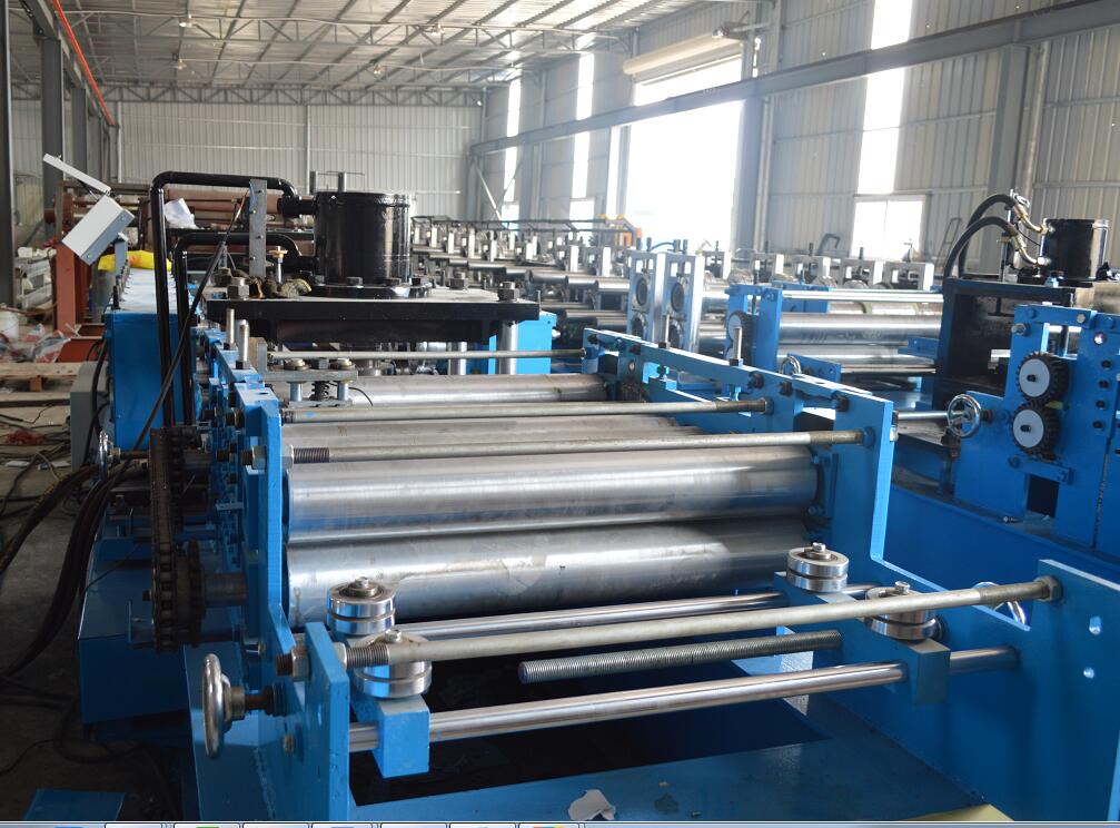 Metal rolling equipment