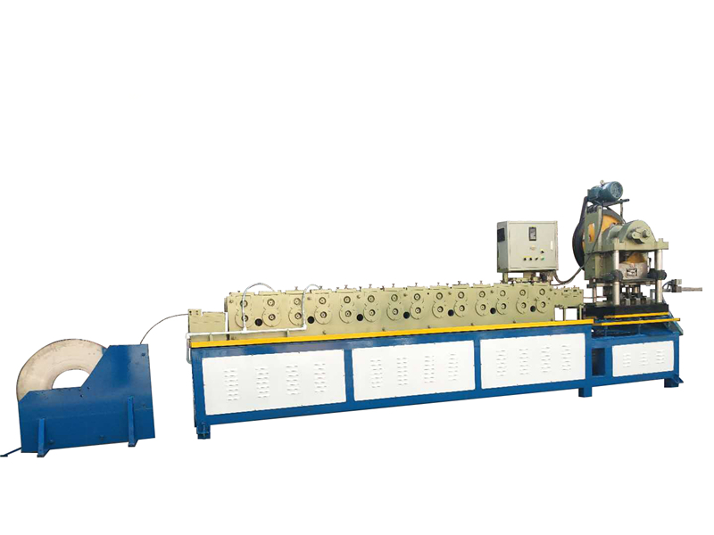 Slide track roll forming machine