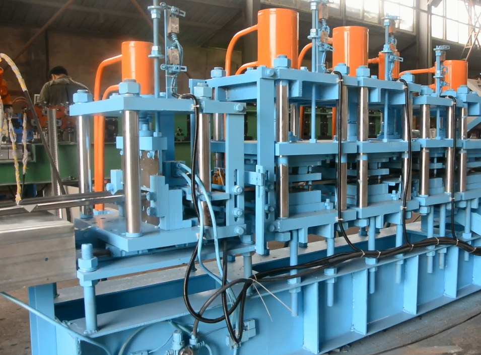 Roll forming line